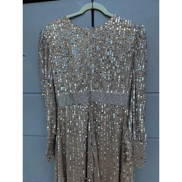 NEW Mac Duggal Vanilla Silver Wrap Bodice Long Bishop Sleeve Gown Size 10 $598